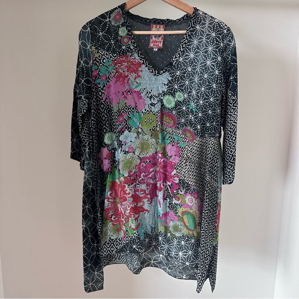 Johnny Was Tani Eyelet Floral V-Neck Tunic